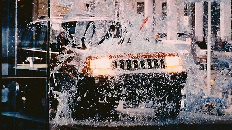 Illustration for article titled The Ten Craziest Stunts Pulled By Automakers